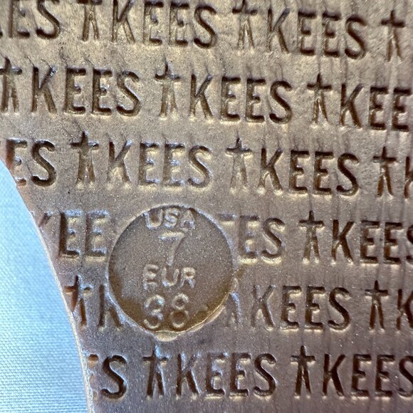 Tkees Womens Riley Metallics Sandal in Beach Pearl Criss-Cross Straps, Size 7 - Picture 8 of 10